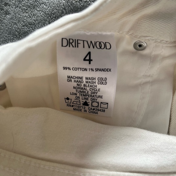 DRIFTWOOD White Jeans with Multicolor Floral Embroidery - Picture 8 of 9